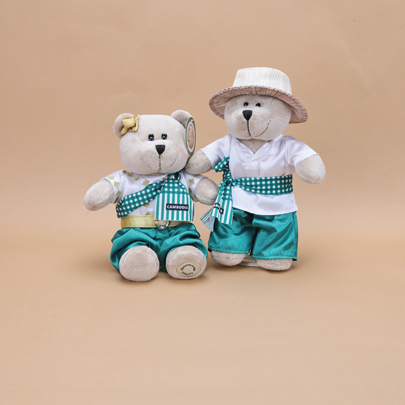 Starbucks-Bearista-Bear-Cambodia-Krama-Male-and-Female