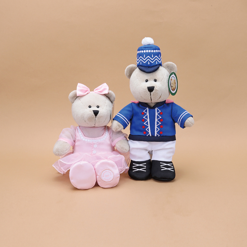 Starbucks-Bearista-Bear-Nutcracker-and-Ballerina